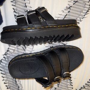 Dr marten’s Blaire Sandal women sz 6 us